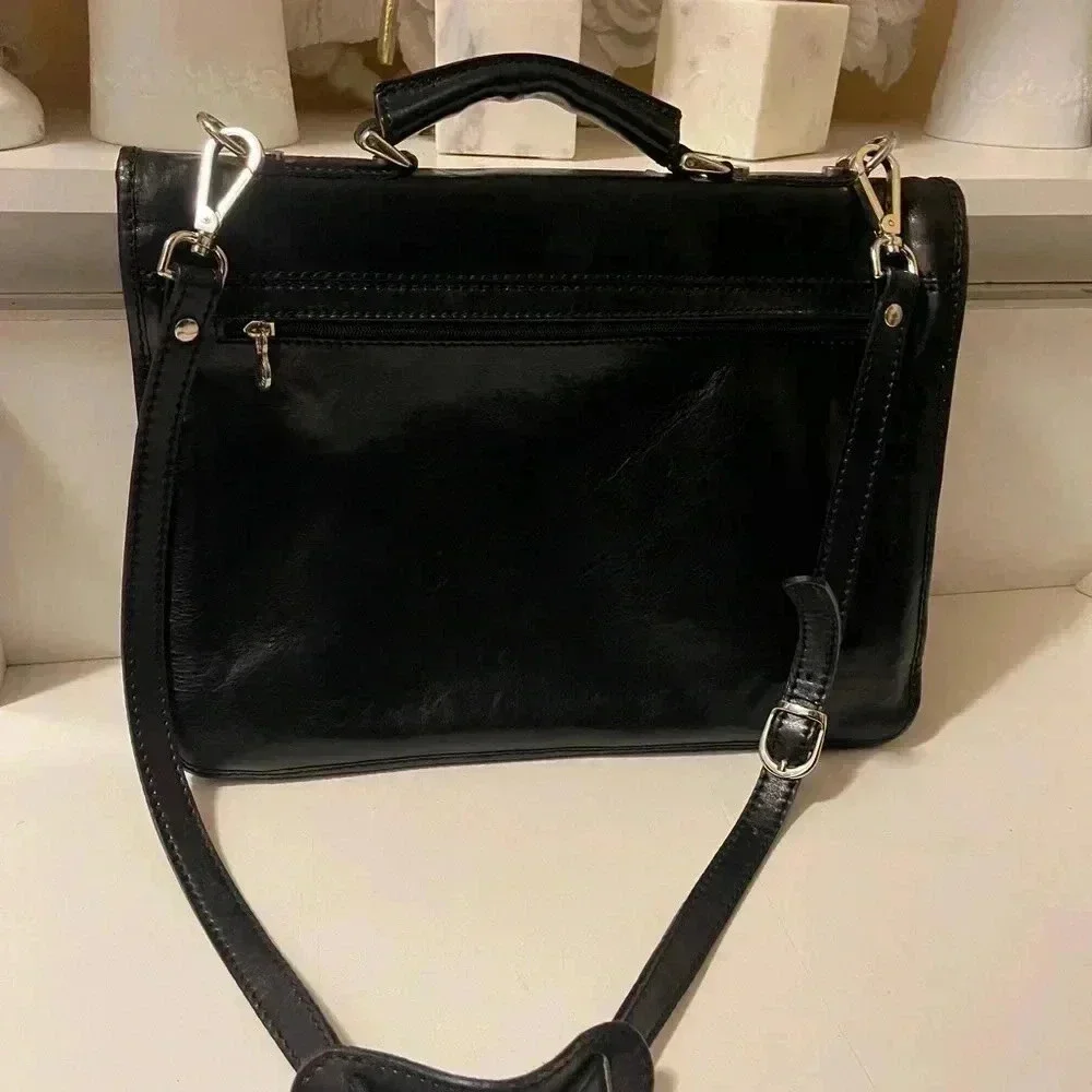 Vintage Hebella black Italian Leather gold Clasp Front Across Body laptop bag
